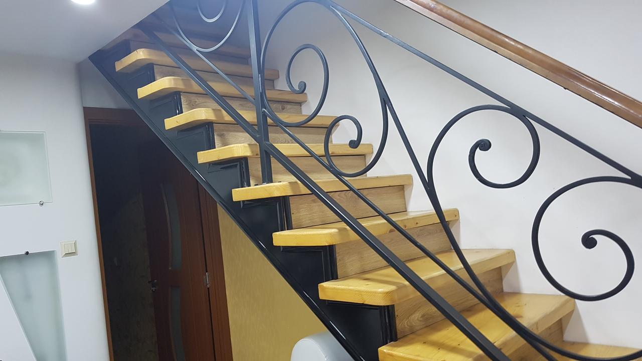 Батуми, 5 Комнатная Exterior photo